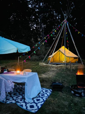 HERTFORD Farm Bell Tent Camping fire pit bbq pet friendly